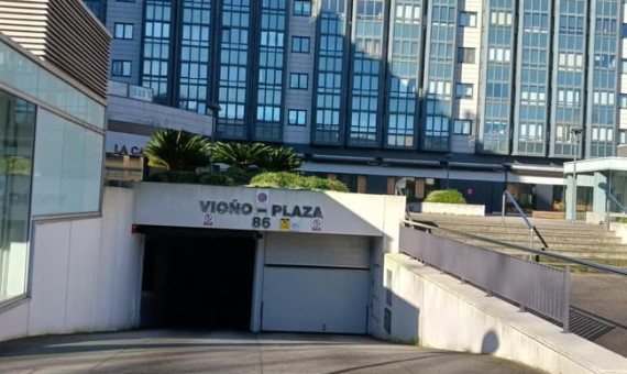 Garaje en venta en Parque Vioño